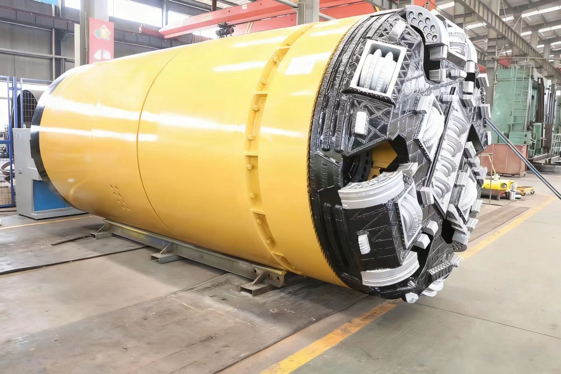 Rock Pipe Jacking Machine with a Disc-Cutter-Equipped Cutterhead