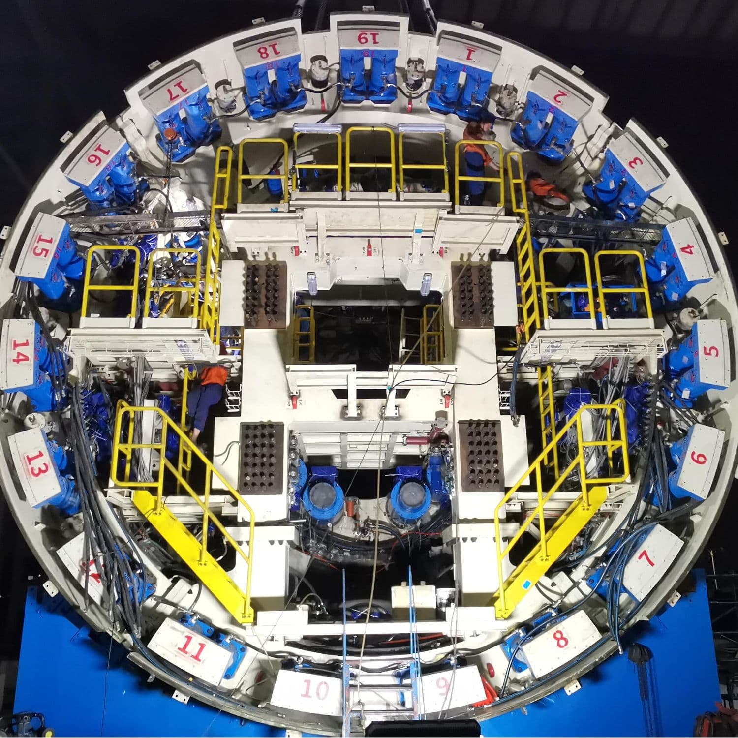Shield Machine Dismantling, Installation and Commissioning image 1