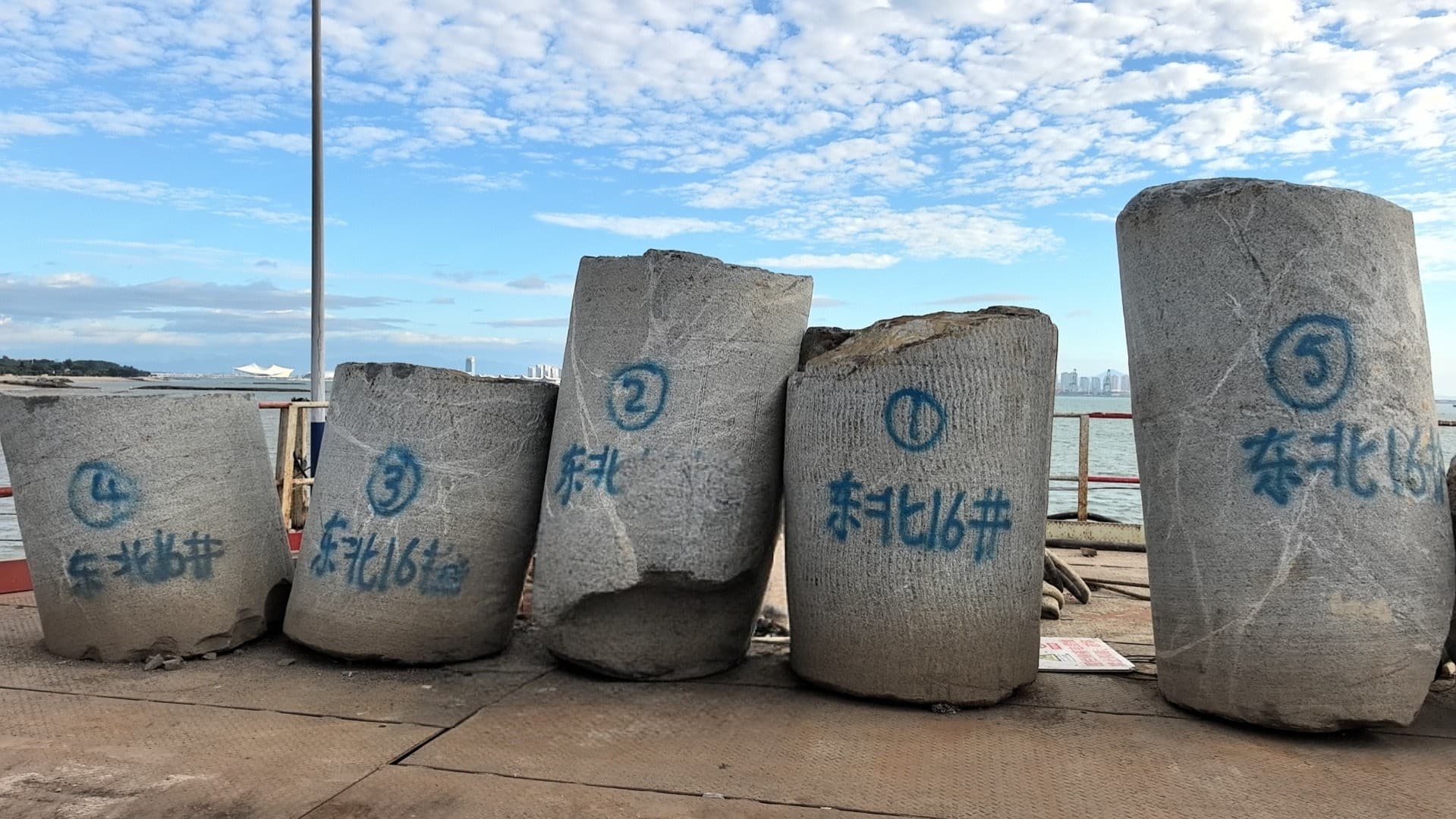 High-strength granite core samples